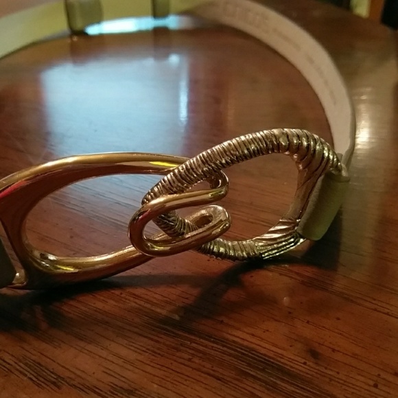 COPY - Chico's belt, adjustable - Picture 3 of 6